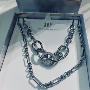 LUXE LAYER NECKLACE SET "WE LOVE A DIVERSE QUEEN"